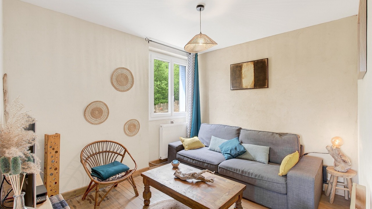 Photo of Livingroom in Chabestan