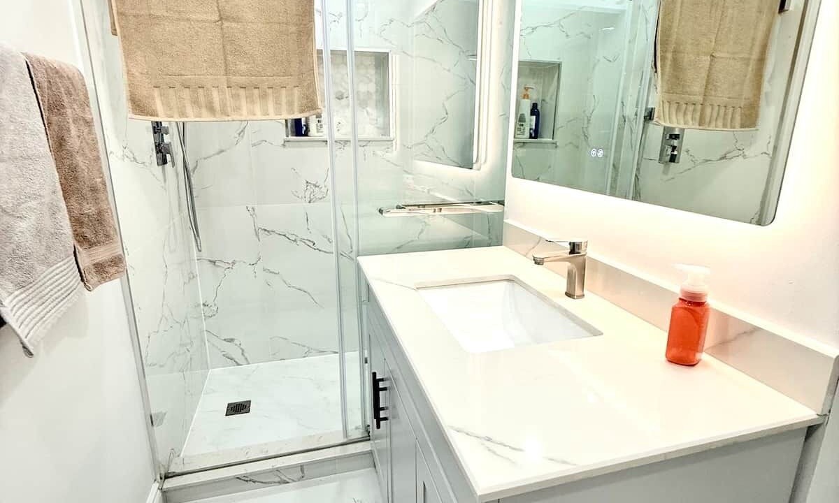 Photo of Bathroom in Leitrim