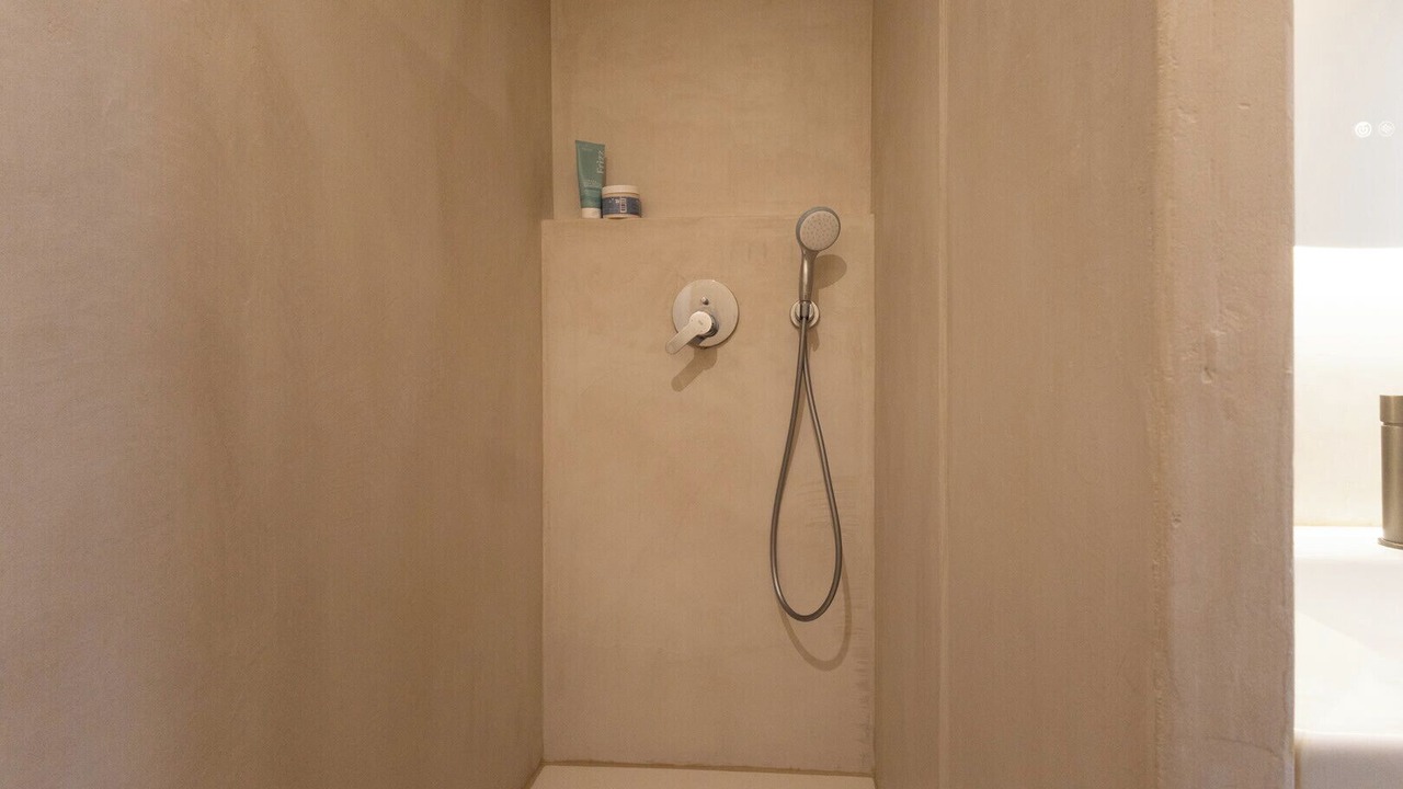 Photo of Bathroom in 16th Arrondissement