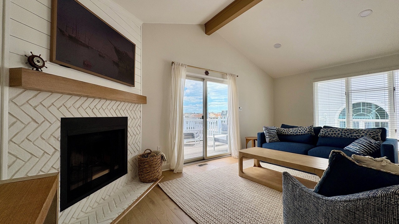 Photo of Livingroom in Avalon