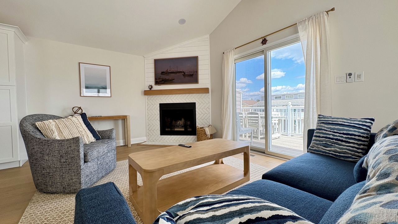 Photo of Livingroom in Avalon