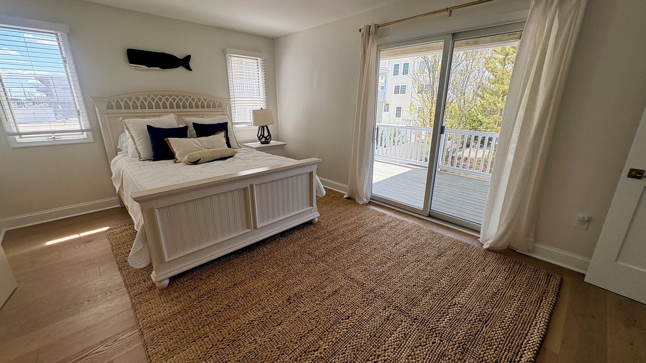 Photo of Bedroom in Avalon