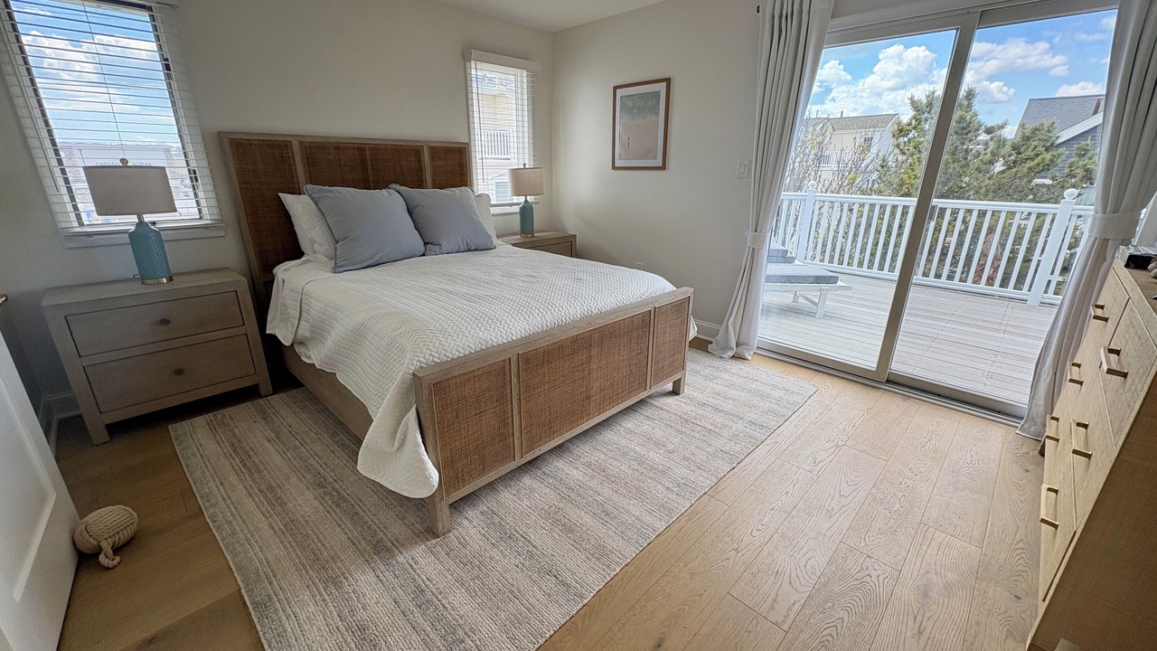 Photo of Bedroom in Avalon