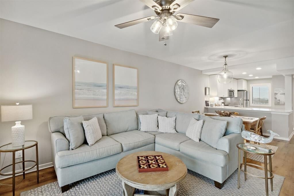 Photo of Livingroom in Fernandina Beach