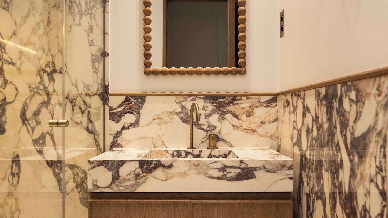 Photo of Bathroom in 3rd Arrondissement