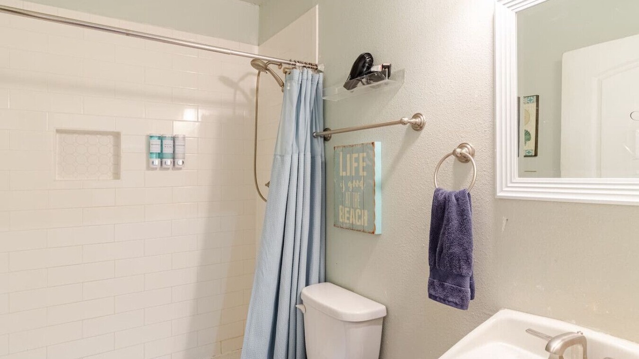 Photo of Bathroom in Five Points
