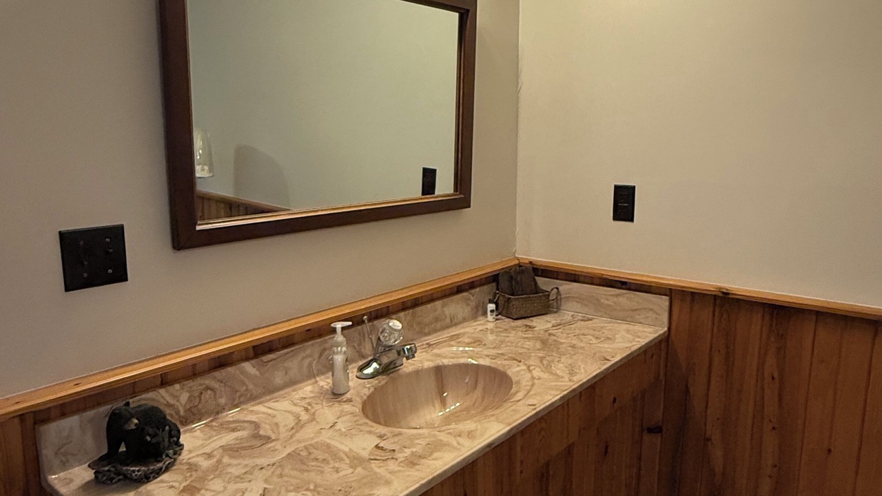 Photo of Bathroom in Eminence