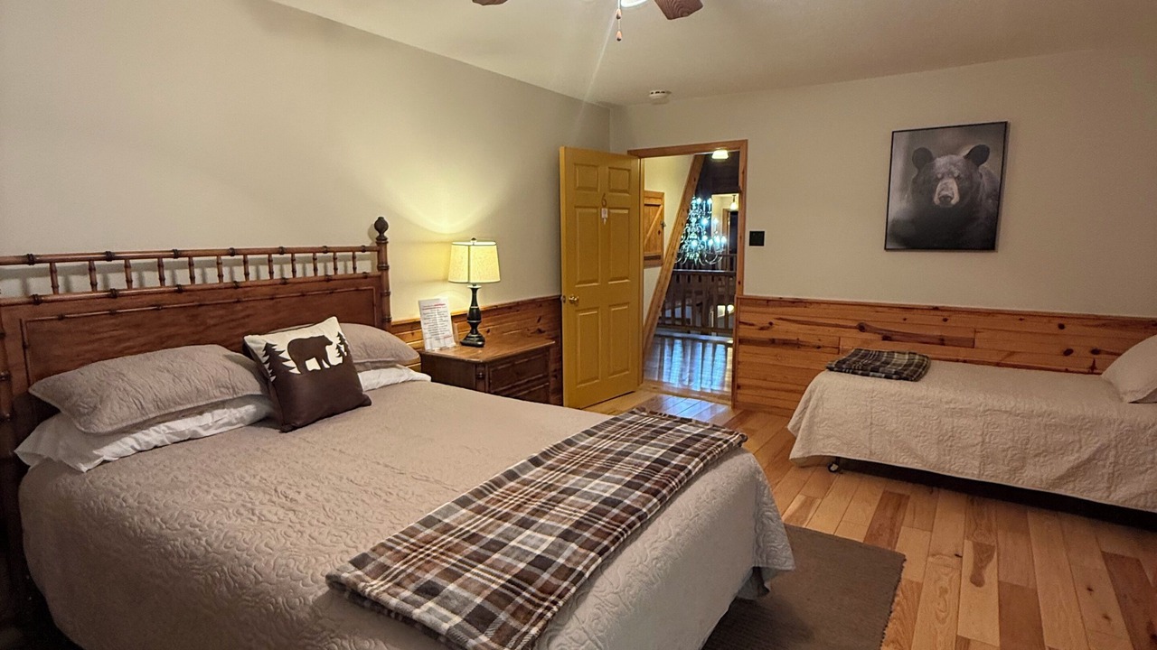 Photo of Bedroom in Eminence