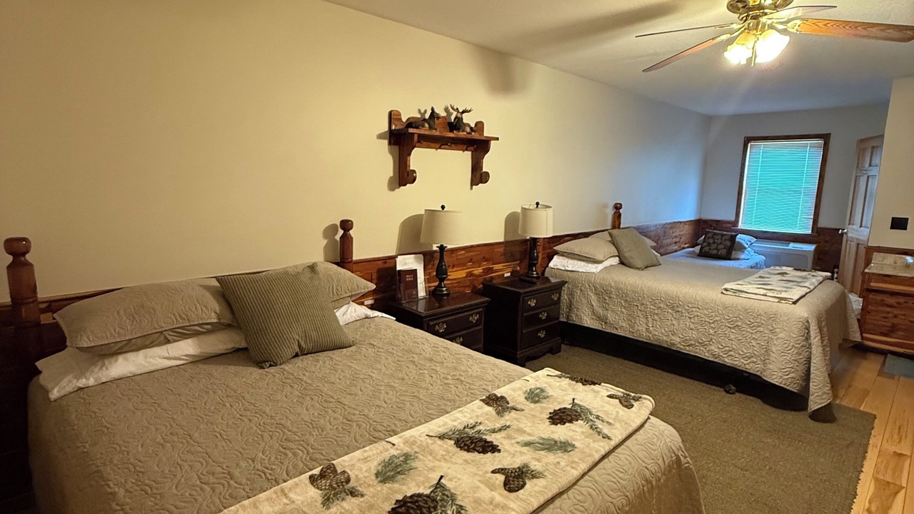 Photo of Bedroom in Eminence