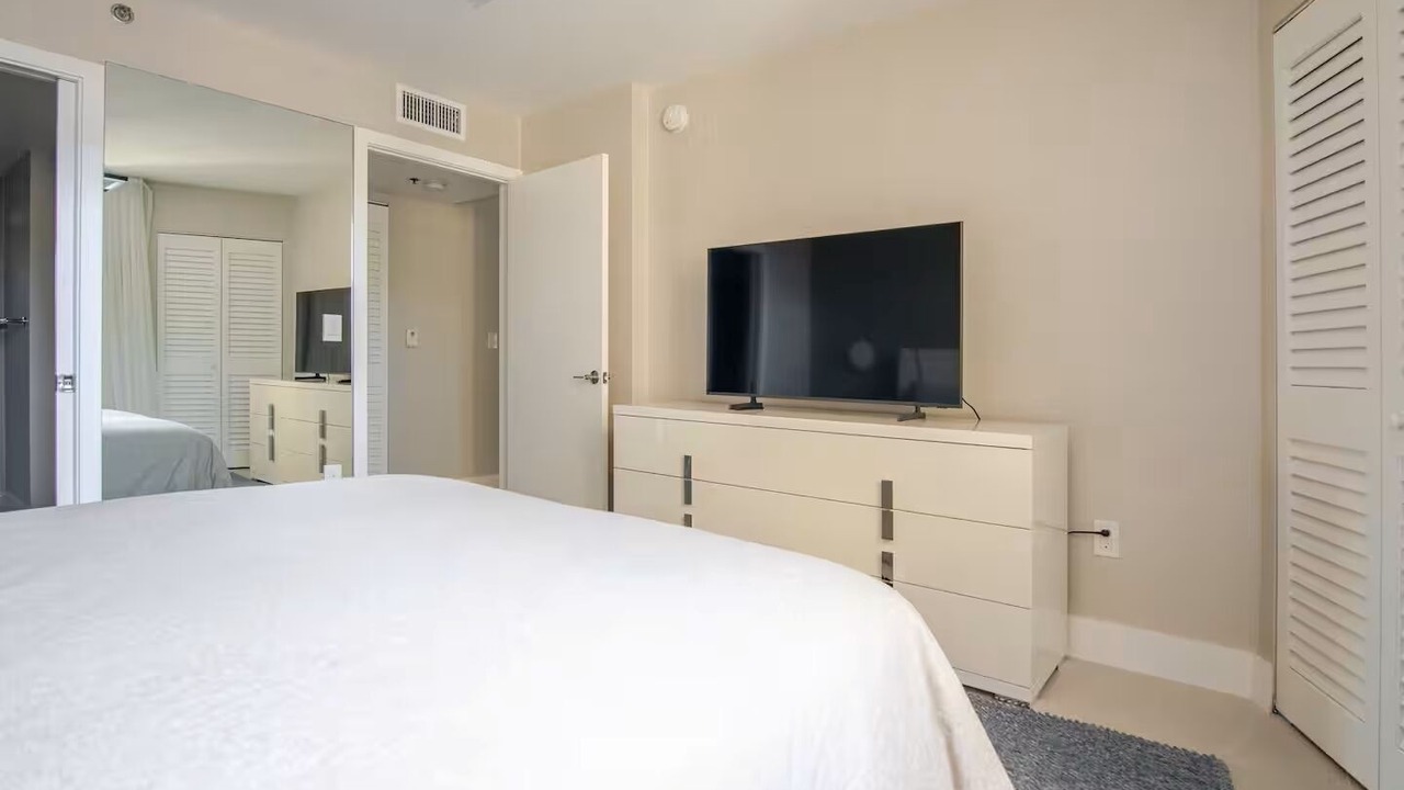 Photo of Bedroom in Aventura
