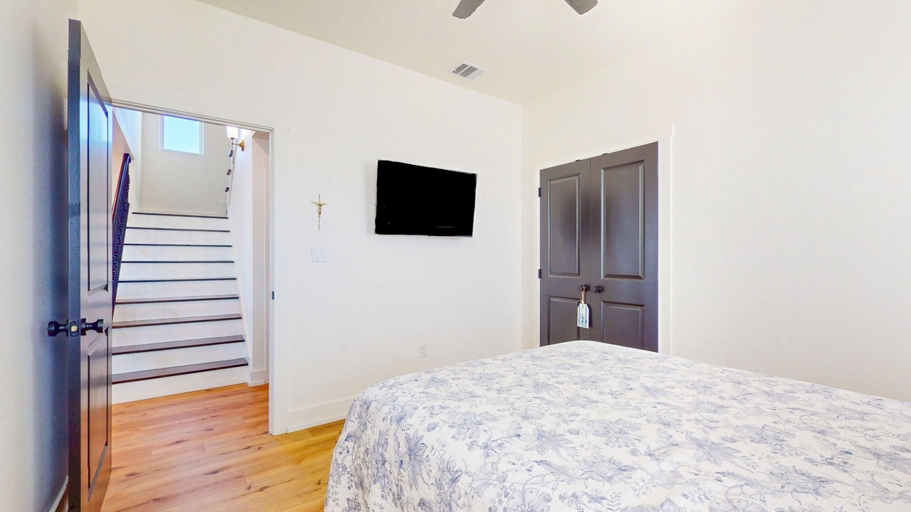 Photo of Bedroom in Gilchrist