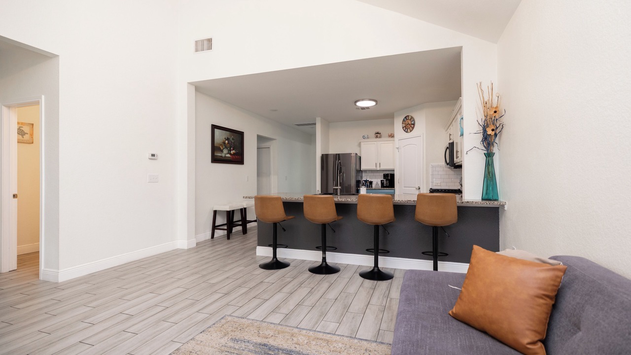 Photo of Livingroom in Briarcreek