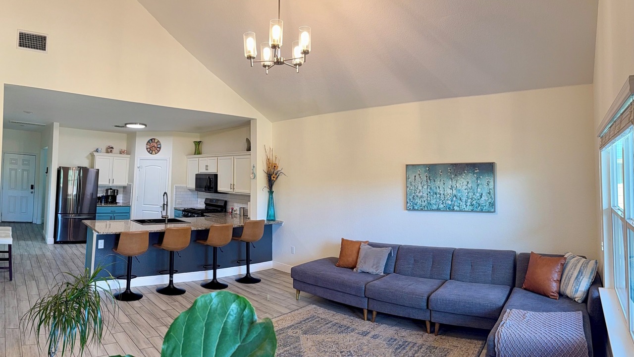 Photo of Livingroom in Briarcreek