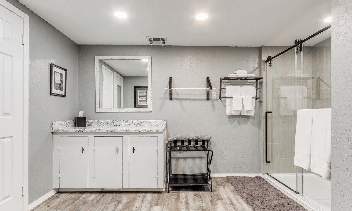 Photo of Bathroom in Guthrie