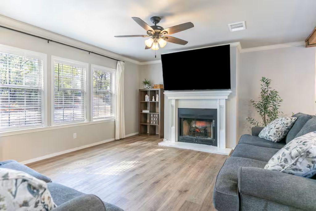 Photo of Livingroom in Oklahoma County