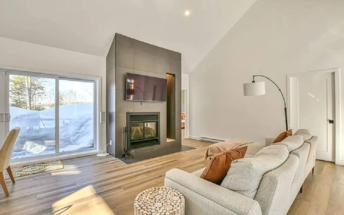 Photo of Livingroom in Argenteuil Regional County Municipality