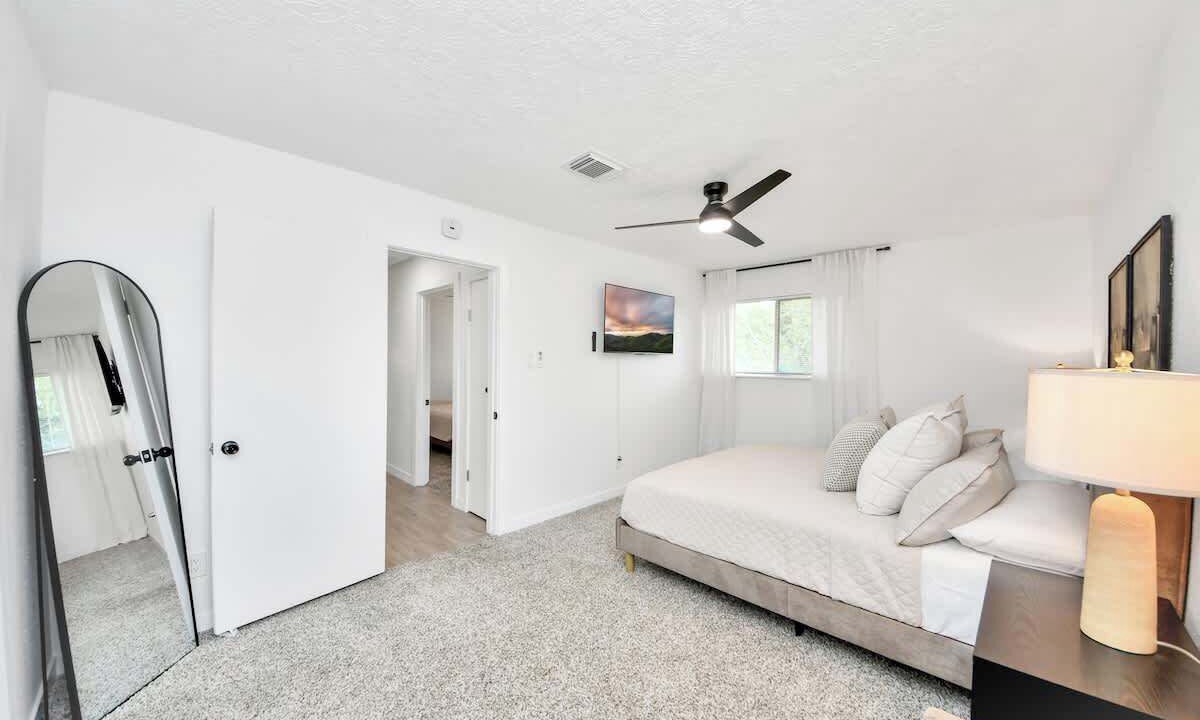 Photo of Bedroom in La Porte