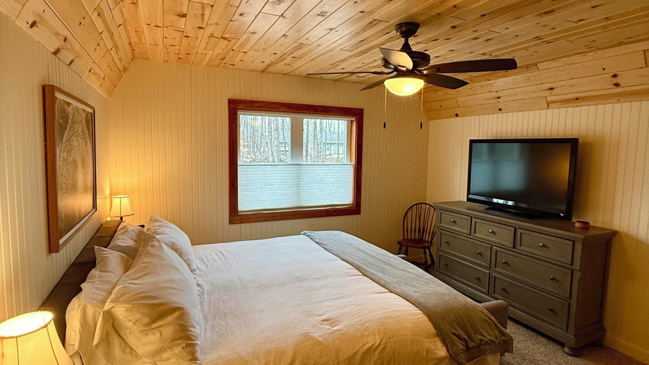 Photo of Bedroom in Harbor Springs