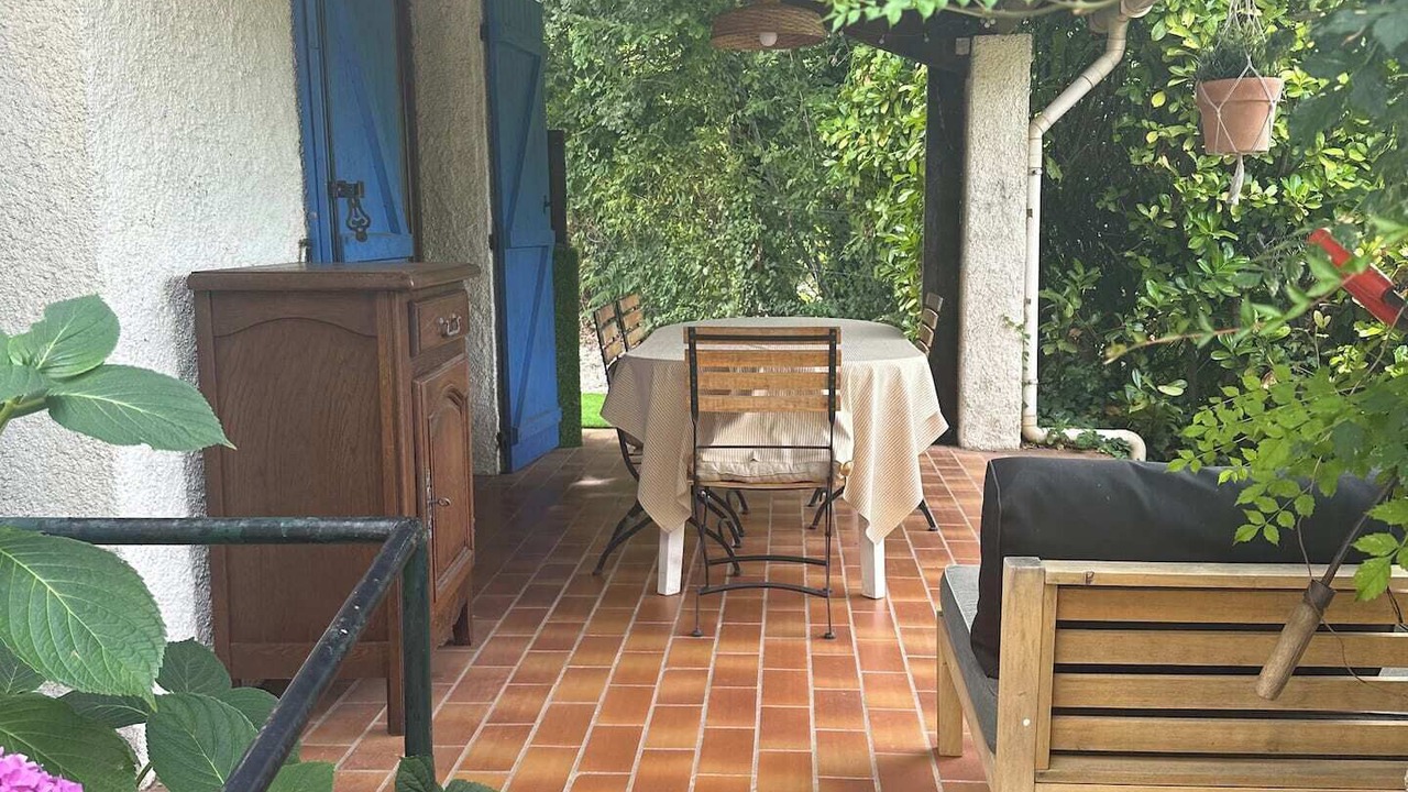 Photo of Outdoor in Les Aires