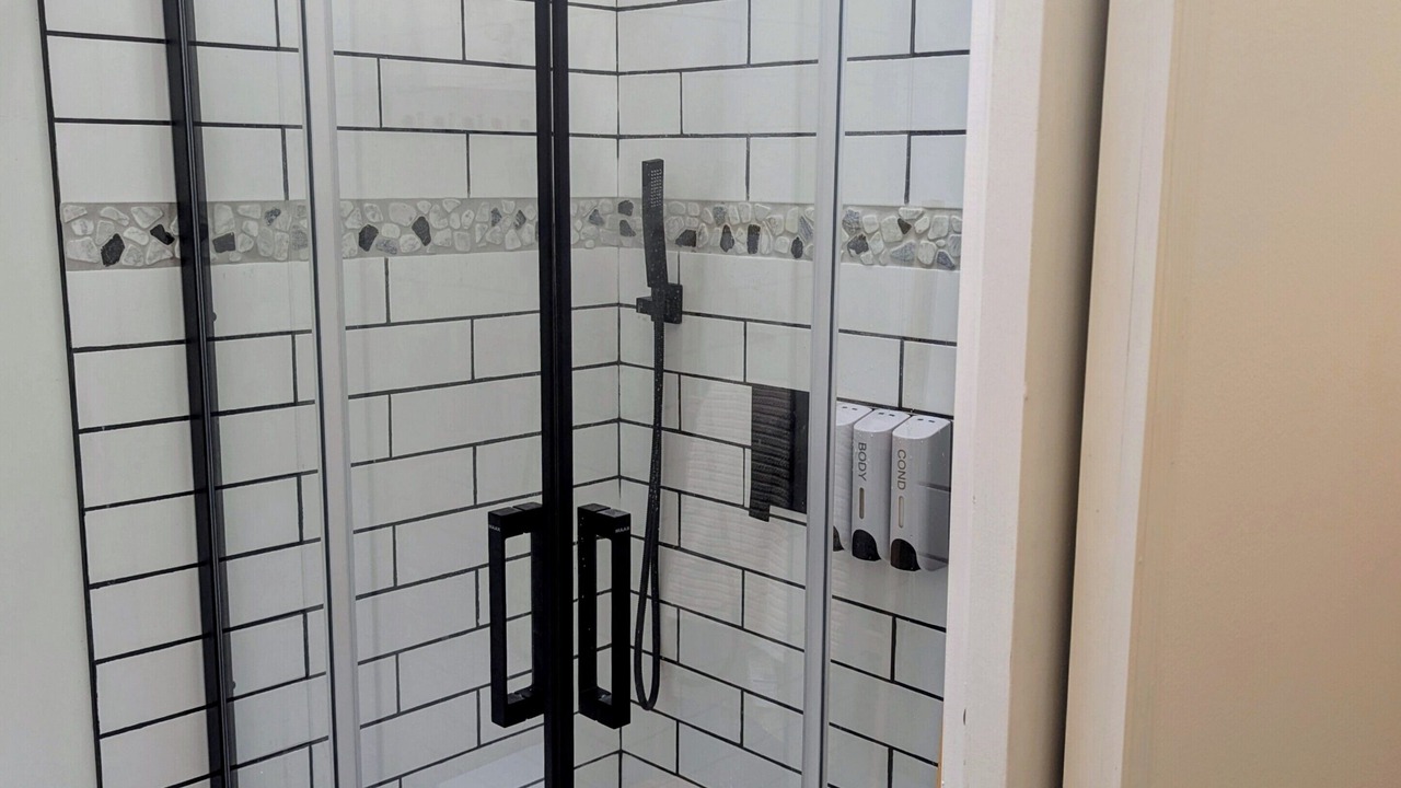Photo of Bathroom in West Lincoln