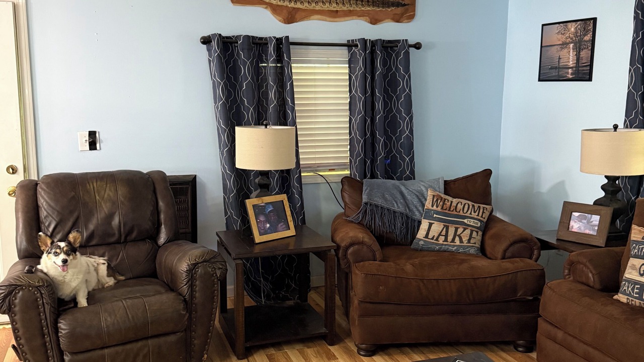 Photo of Livingroom in Coffeeville