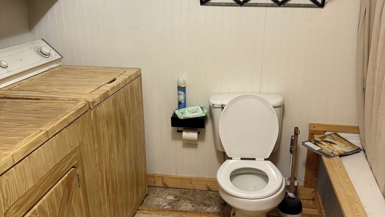 Photo of Bathroom in Coffeeville
