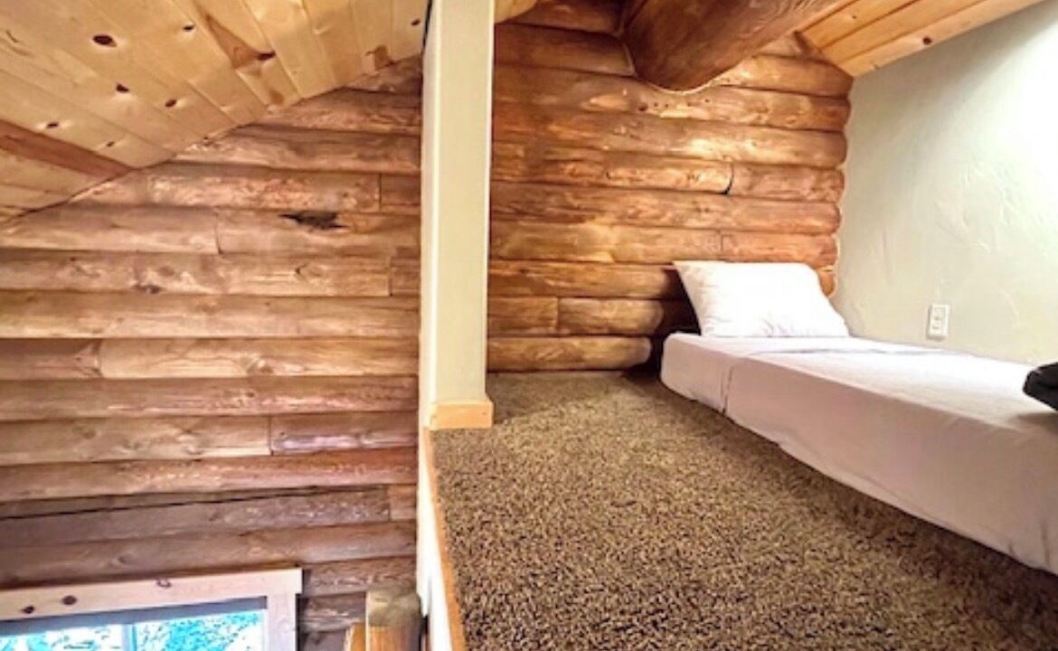Photo of Bedroom in Granby