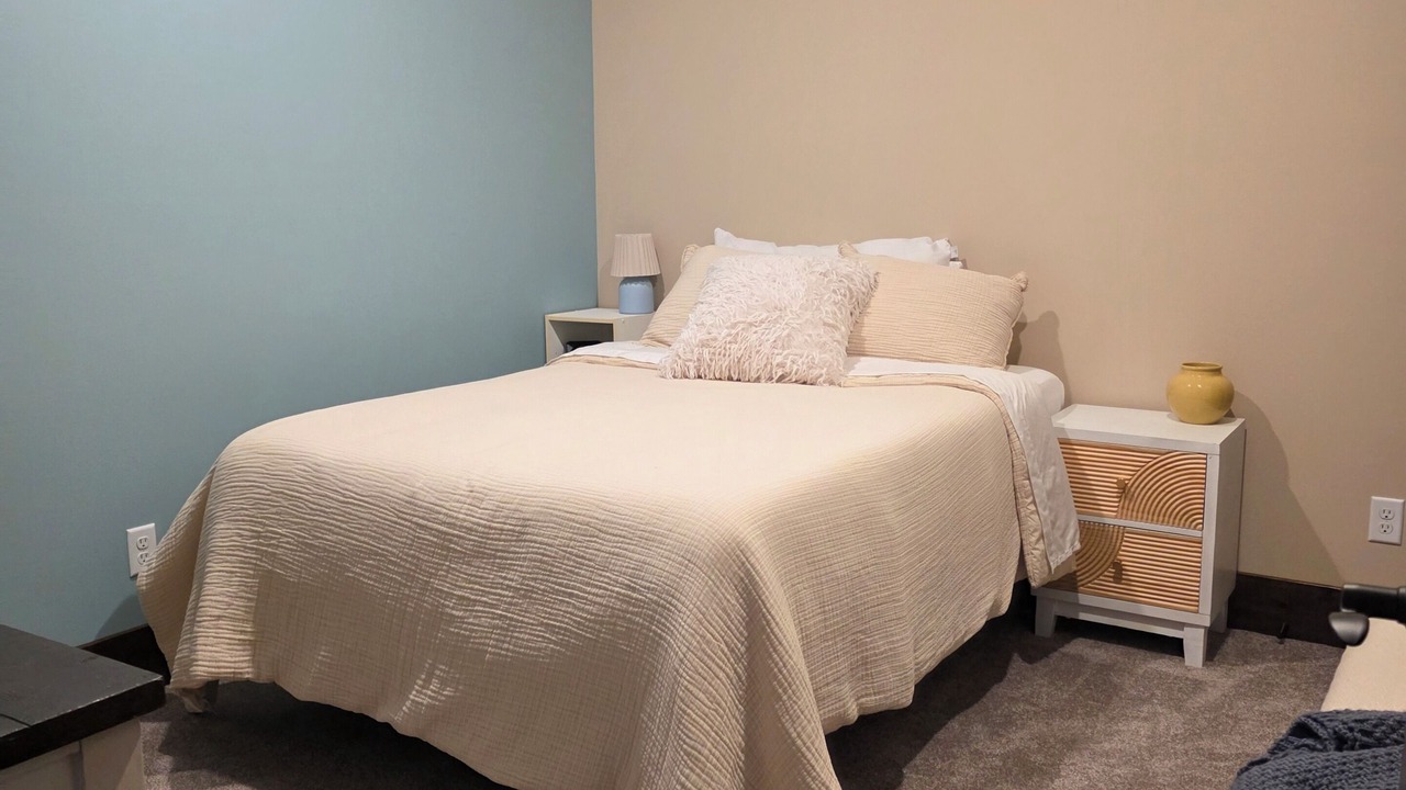 Photo of Bedroom in Hutchinson
