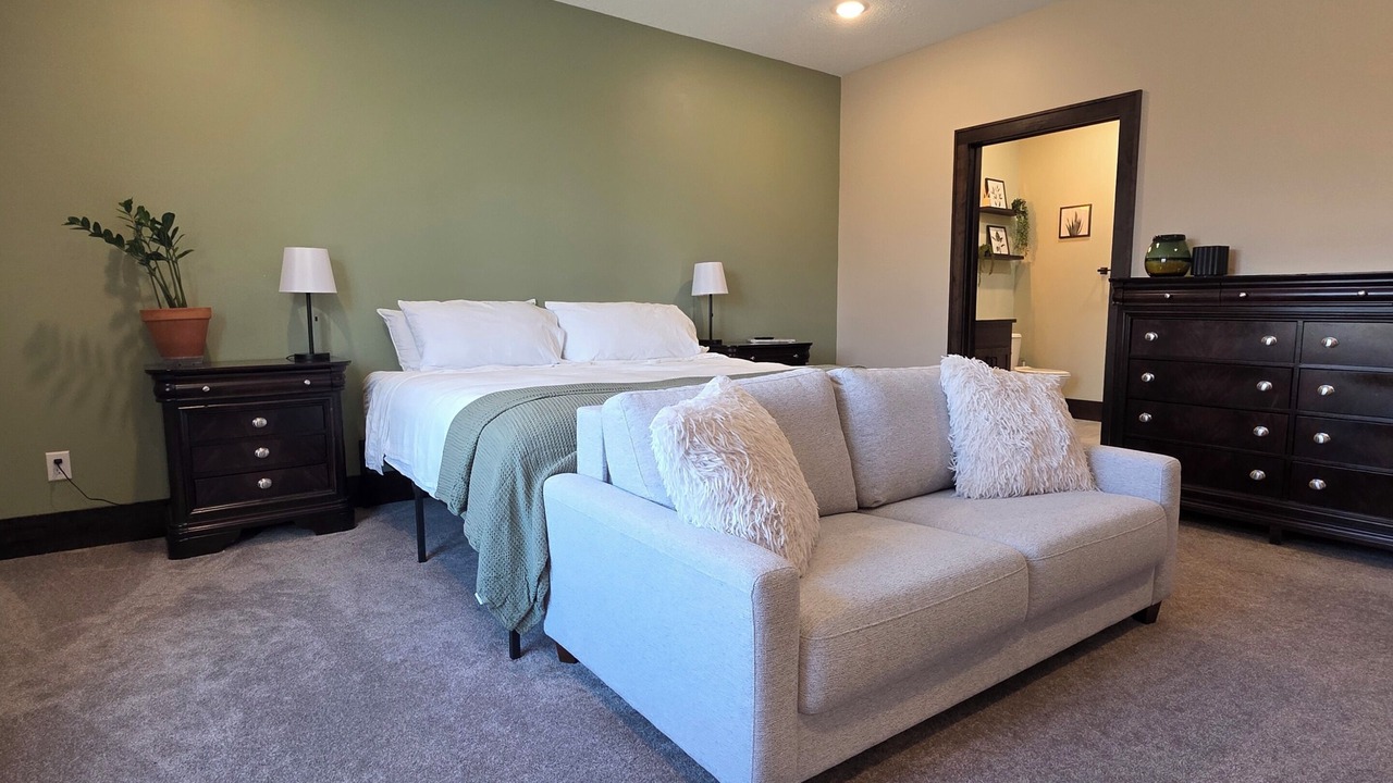 Photo of Bedroom in Hutchinson