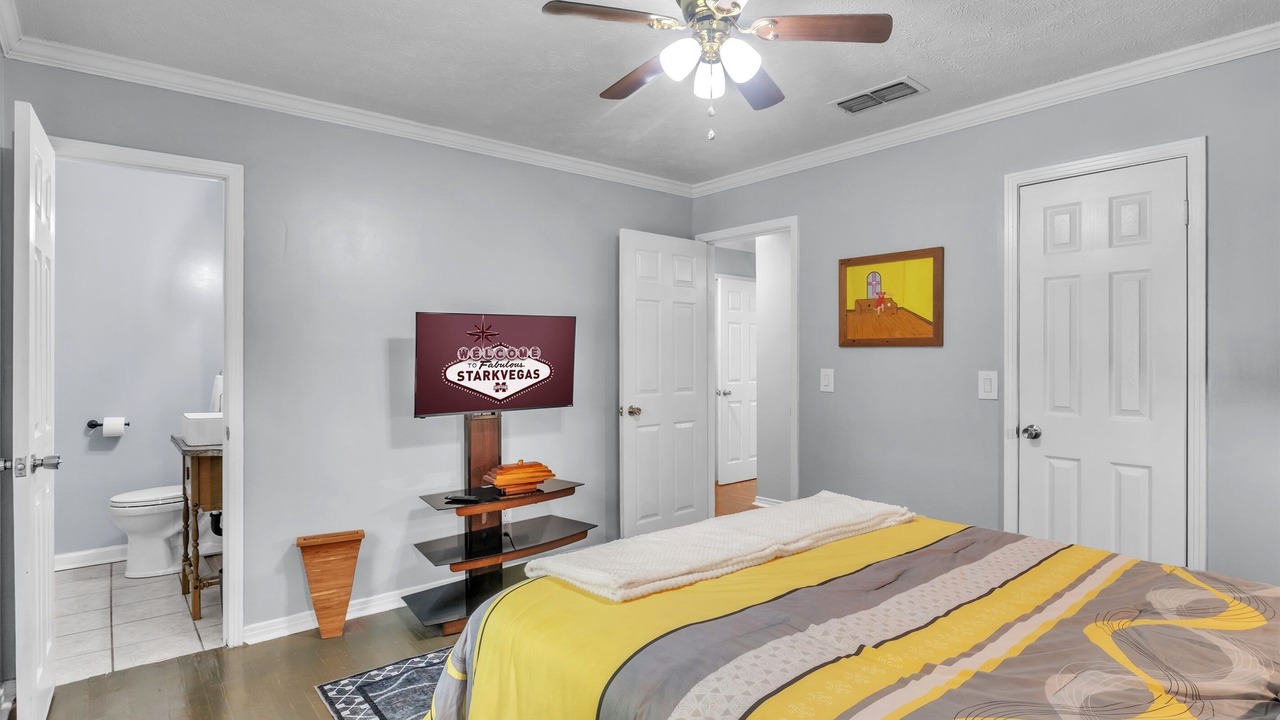 Photo of Bedroom in Starkville