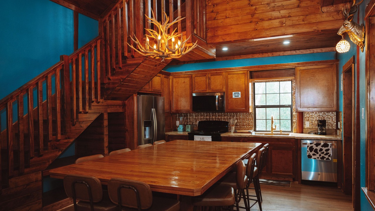 Photo of Livingroom in Cedar Lane