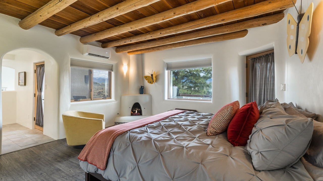 Photo of Bedroom in Taos