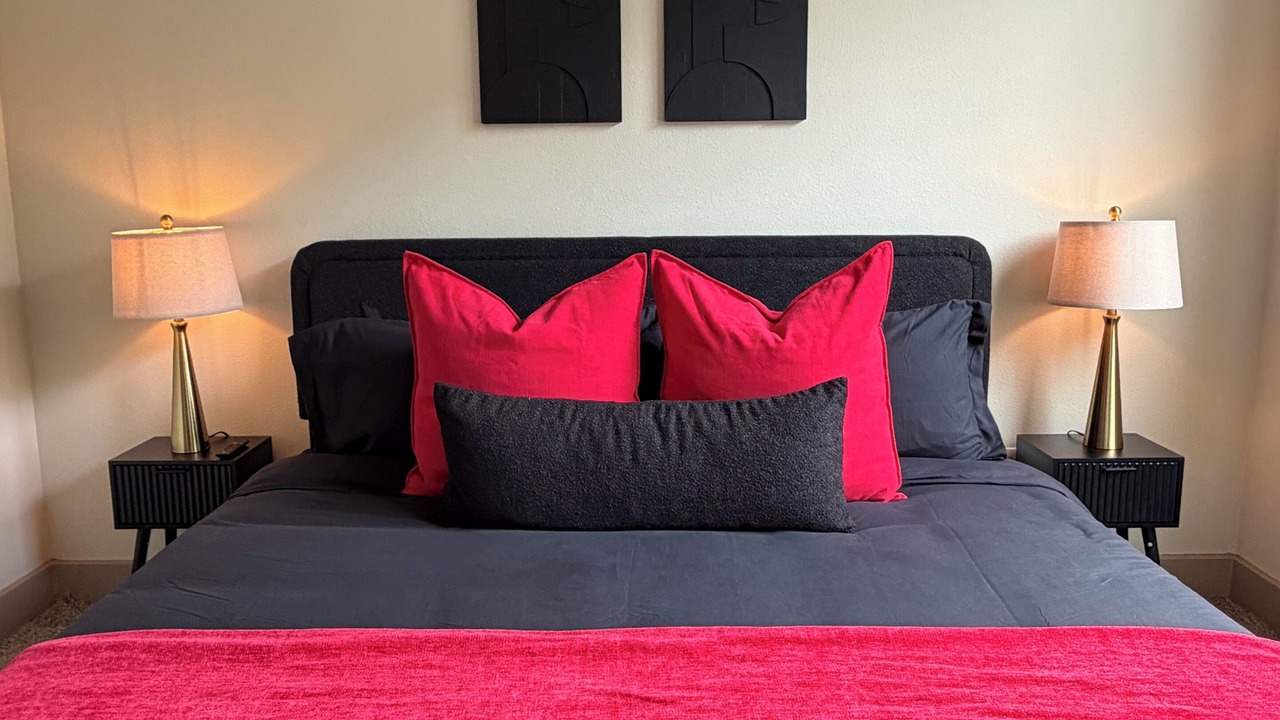 Photo of Bedroom in Midtown