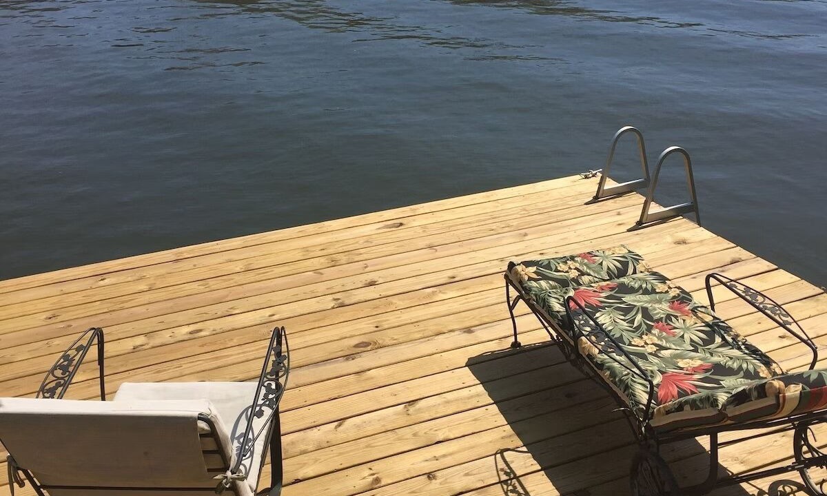 Photo of Outdoor in Titus