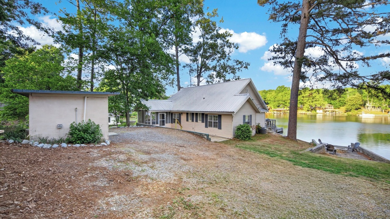 Photo of Outdoor in Titus