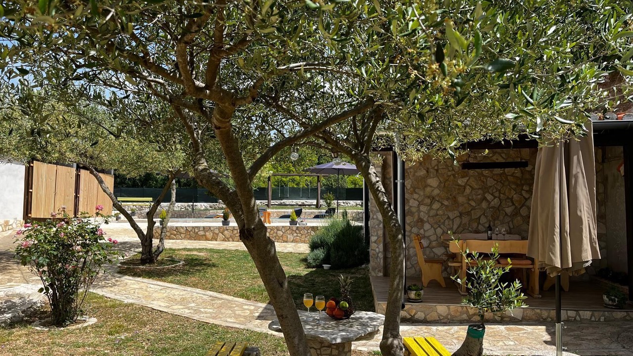 Photo of Patio Balcony in Velim