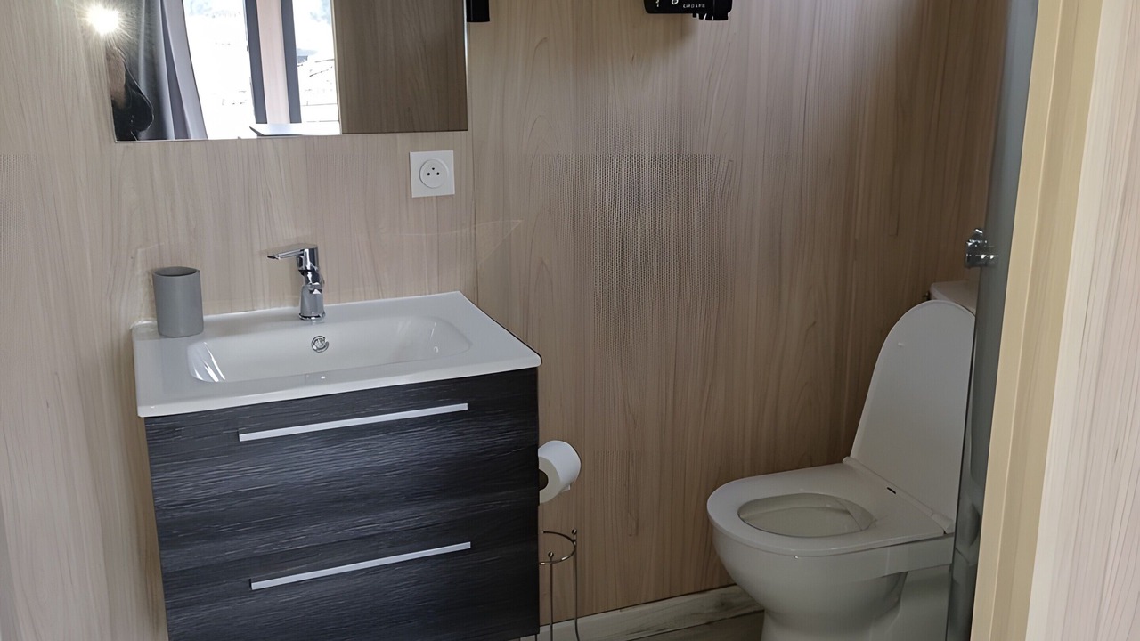 Photo of Bathroom in Saint-Pargoire