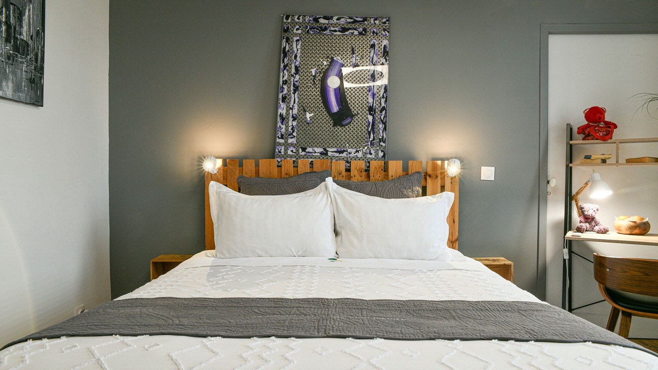 Photo of Bedroom in Saint-Genix-sur-Guiers