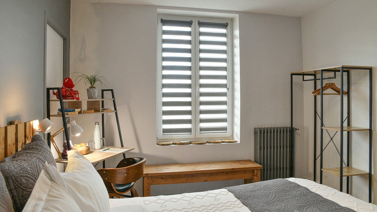 Photo of Bedroom in Saint-Genix-sur-Guiers