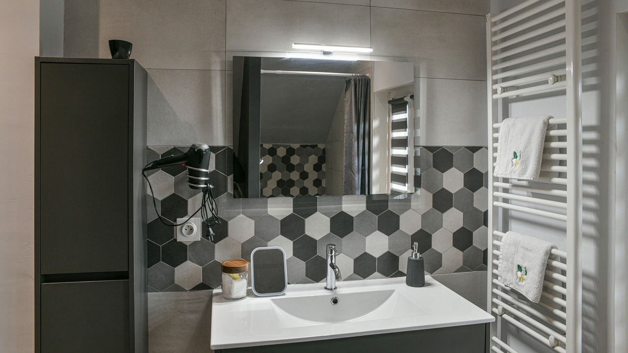 Photo of Bathroom in Saint-Genix-sur-Guiers