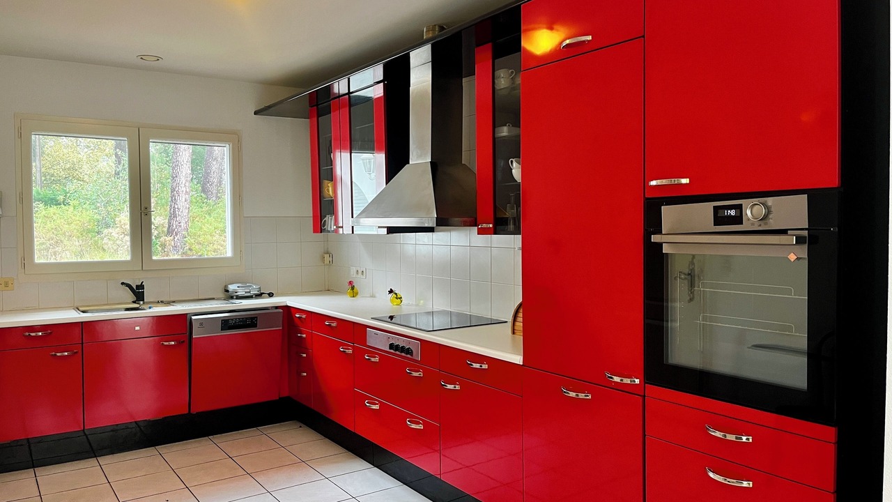 Photo of Kitchen in Lit-et-Mixe