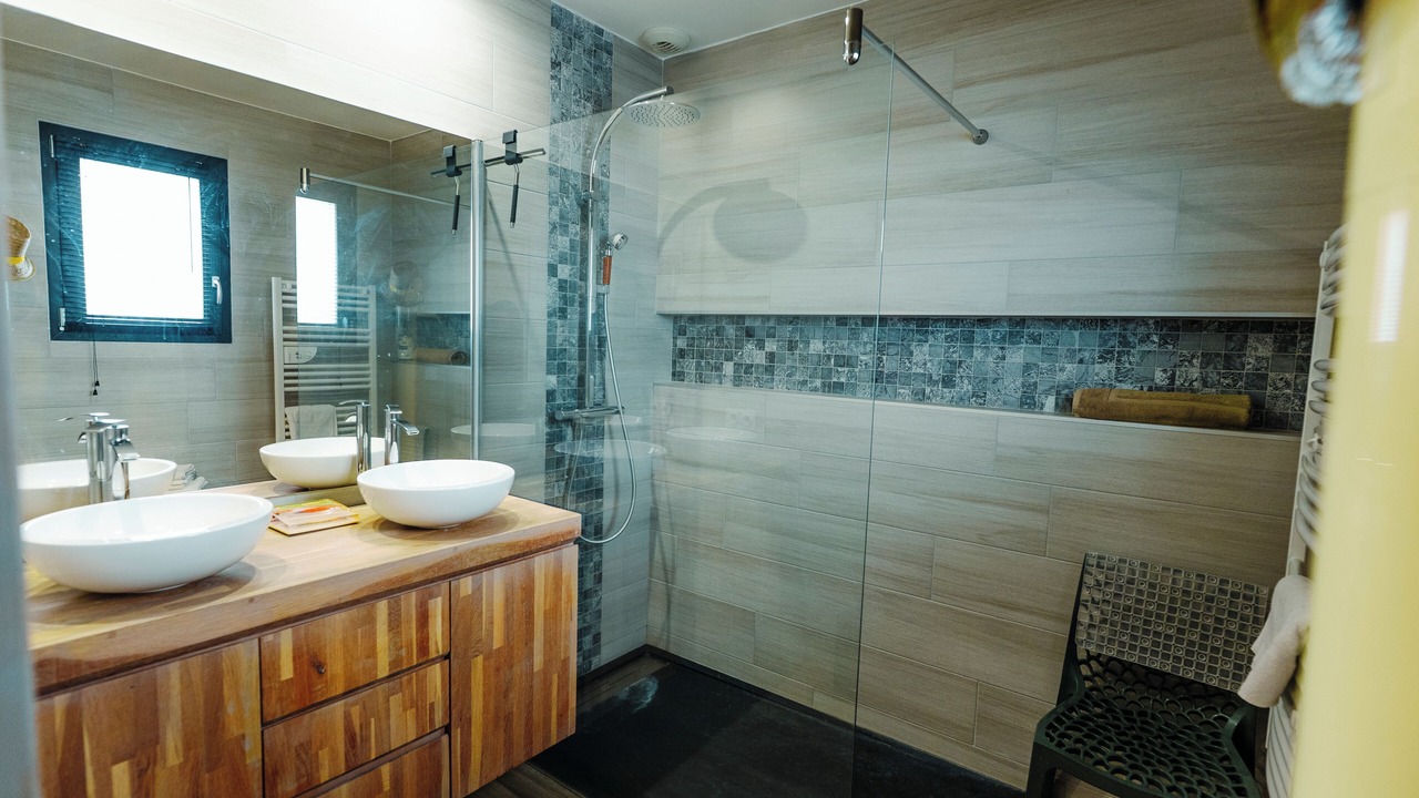 Photo of Bathroom in Saleilles