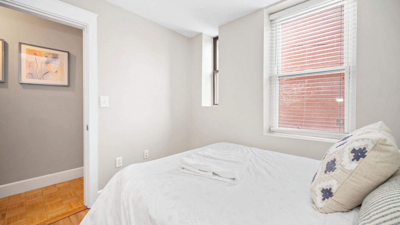 Photo of Bedroom in North End