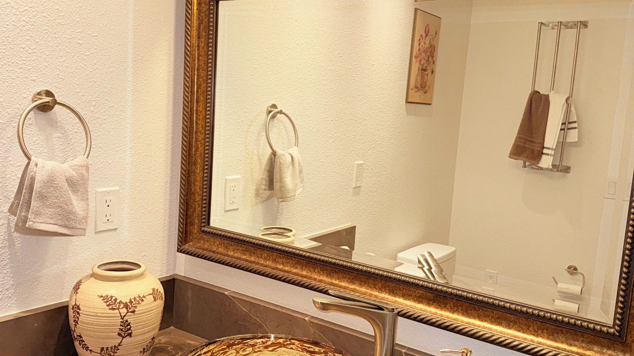 Photo of Bathroom in Enumclaw