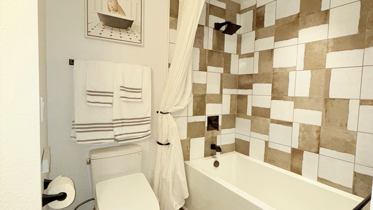 Photo of Bathroom in Enumclaw