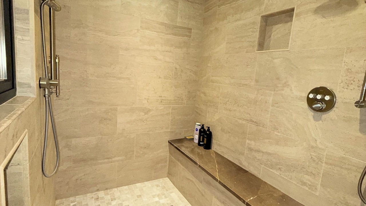 Photo of Bathroom in Enumclaw