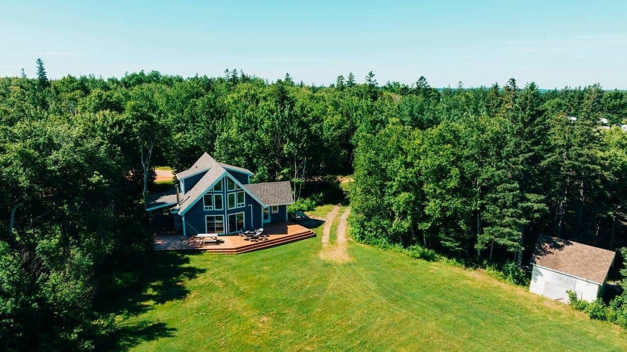 Photo of Outdoor in Cavendish