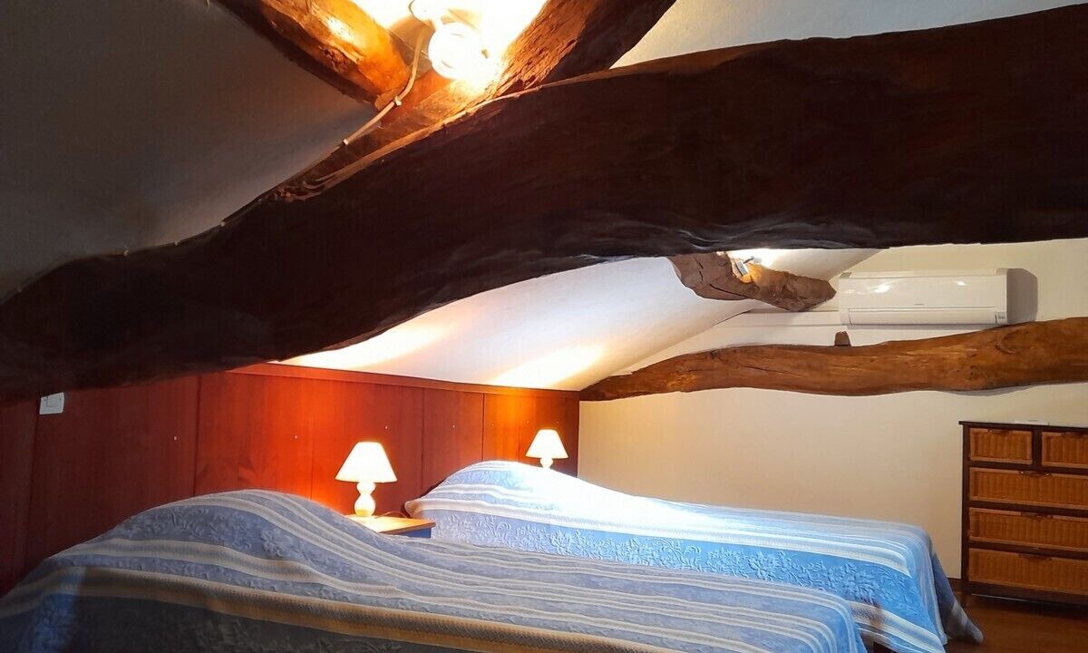 Photo of Bedroom in Dolmayrac