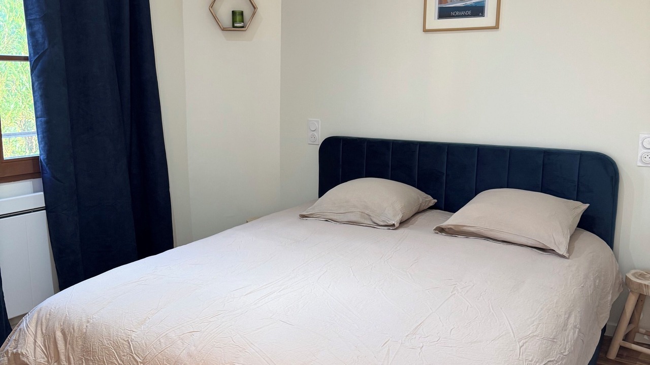 Photo of Bedroom in Ponts-et-Marais