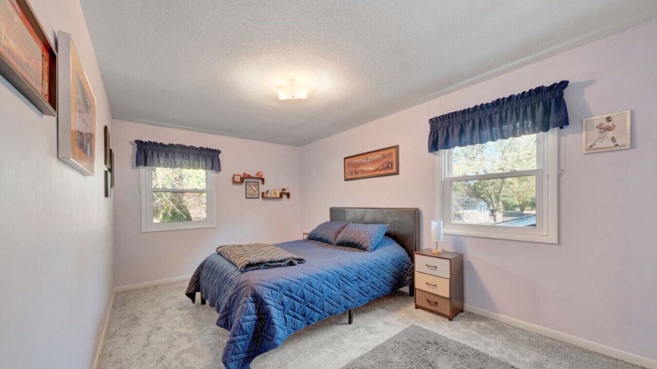 Photo of Bedroom in Champaign